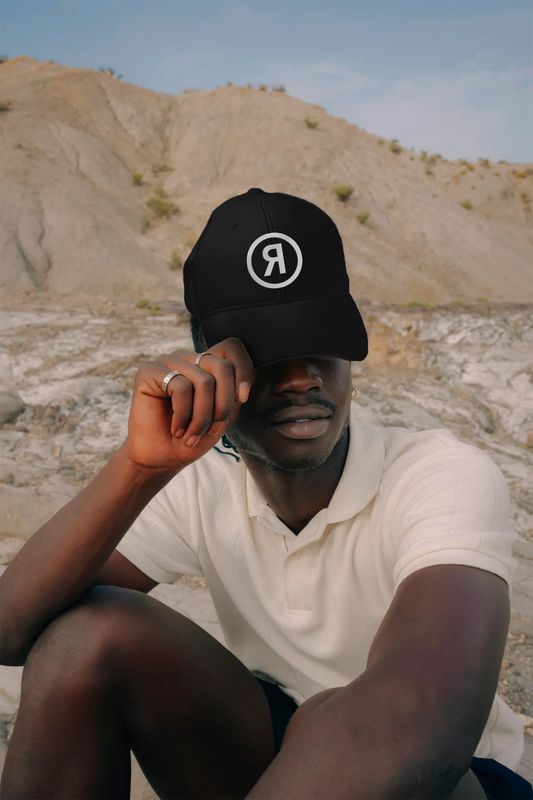 Casquette plate logo® (anglais)