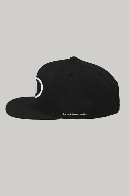 Casquette plate logo® (anglais)